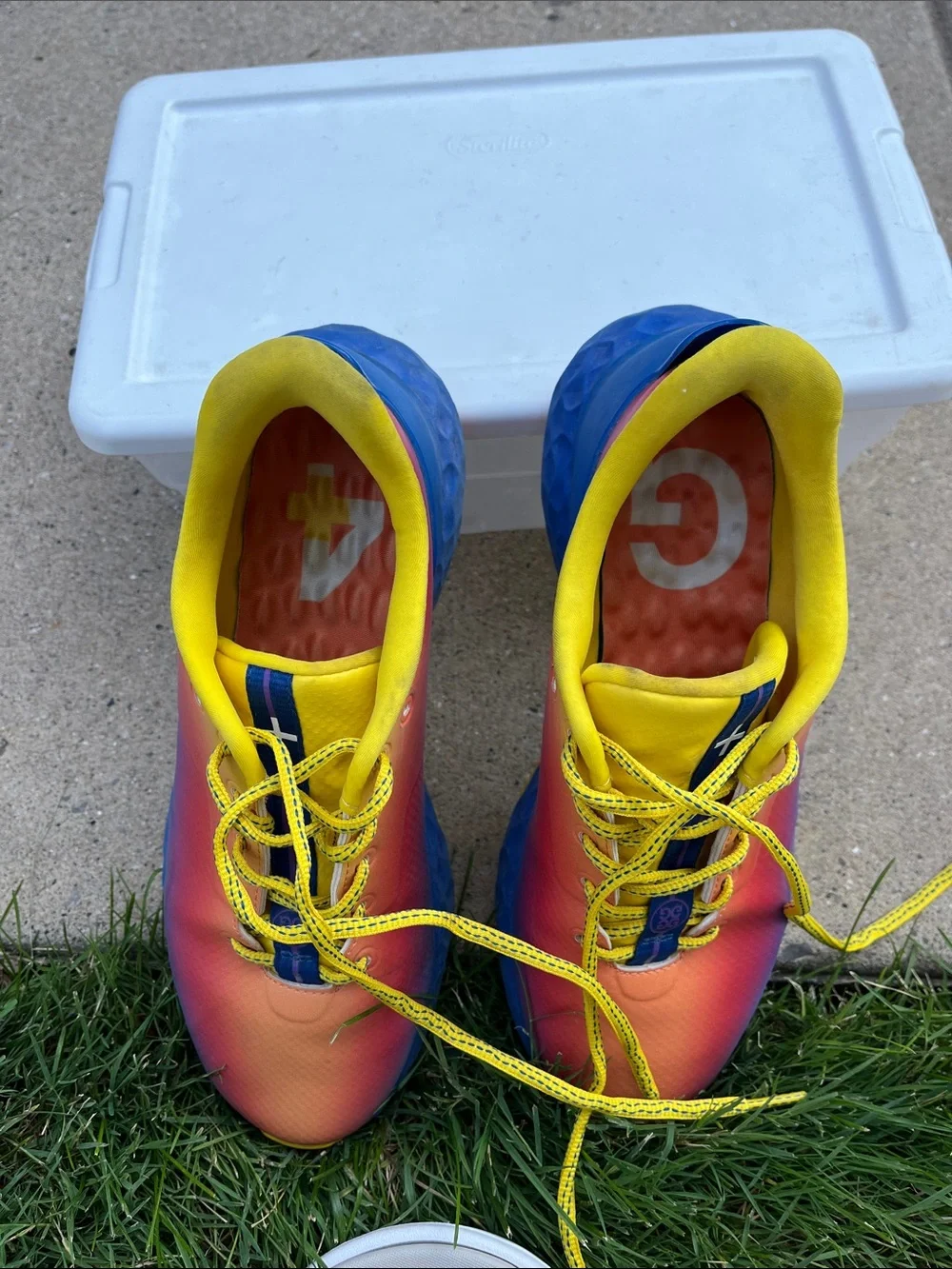 G/FORE Gradient Blue-Yellow-Red GOLF Shoes